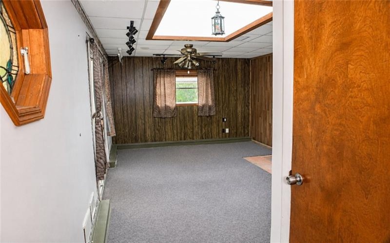 1092 Williams Dr, Belle Vernon, 15012, 3 Bedrooms Bedrooms, 6 Rooms Rooms,2.1 BathroomsBathrooms,Residential,For Sale,Williams Dr,1761006