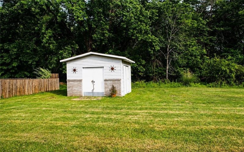 1092 Williams Dr, Belle Vernon, 15012, 3 Bedrooms Bedrooms, 6 Rooms Rooms,2.1 BathroomsBathrooms,Residential,For Sale,Williams Dr,1761006