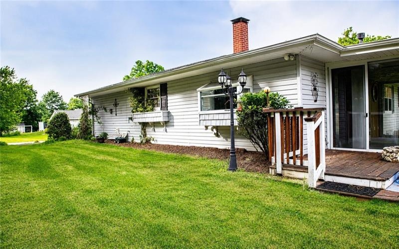 1092 Williams Dr, Belle Vernon, 15012, 3 Bedrooms Bedrooms, 6 Rooms Rooms,2.1 BathroomsBathrooms,Residential,For Sale,Williams Dr,1761006