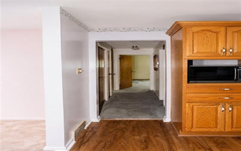 1092 Williams Dr, Belle Vernon, 15012, 3 Bedrooms Bedrooms, 6 Rooms Rooms,2.1 BathroomsBathrooms,Residential,For Sale,Williams Dr,1761006