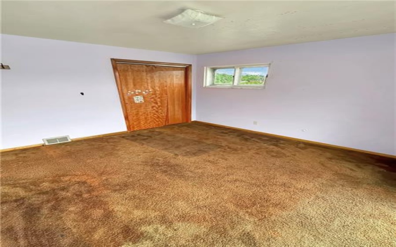 621 Washington Pike, Avella, 15312, 3 Bedrooms Bedrooms, 3 Rooms Rooms,2 BathroomsBathrooms,Residential,For Sale,Washington Pike,1761224