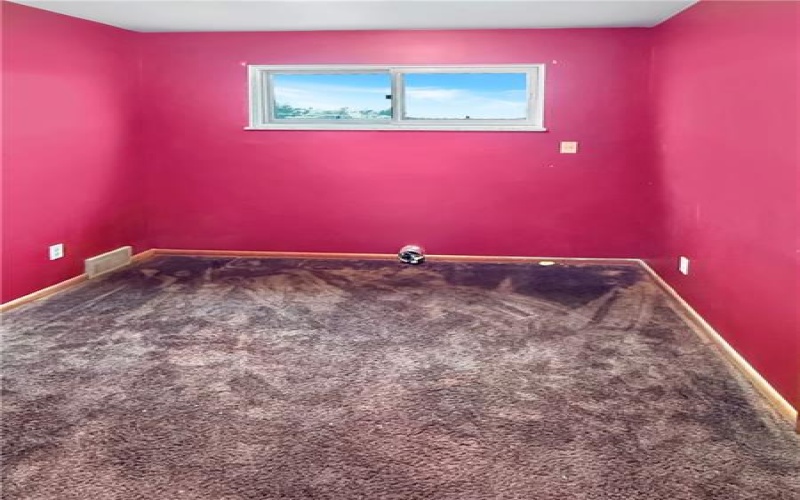 621 Washington Pike, Avella, 15312, 3 Bedrooms Bedrooms, 3 Rooms Rooms,2 BathroomsBathrooms,Residential,For Sale,Washington Pike,1761224