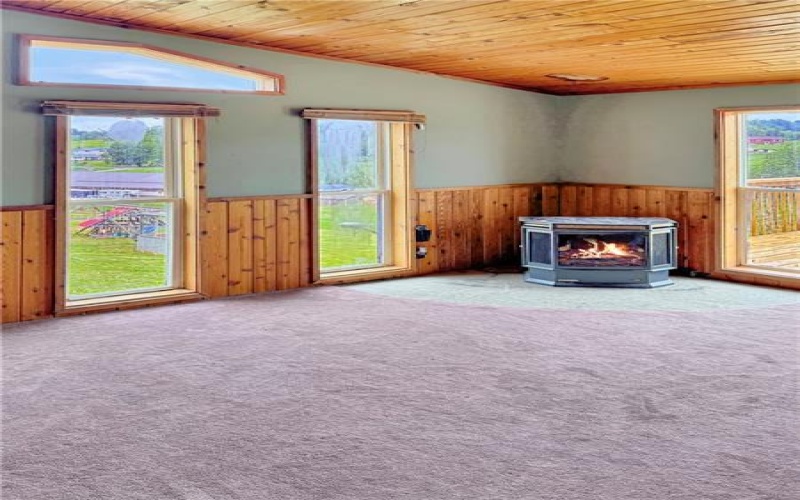 621 Washington Pike, Avella, 15312, 3 Bedrooms Bedrooms, 3 Rooms Rooms,2 BathroomsBathrooms,Residential,For Sale,Washington Pike,1761224