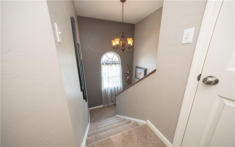 2000 St Andrews Ct, Jeannette, 15644, 2 Bedrooms Bedrooms, 8 Rooms Rooms,2.2 BathroomsBathrooms,Residential,For Sale,St Andrews Ct,1761421