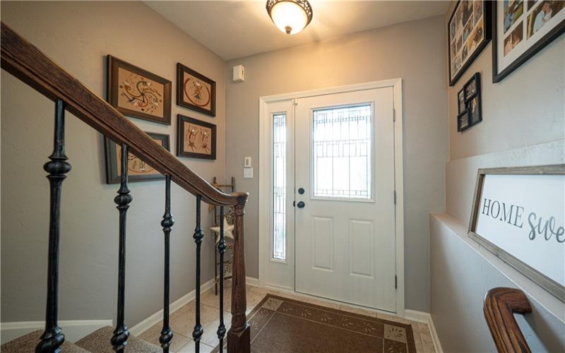 2000 St Andrews Ct, Jeannette, 15644, 2 Bedrooms Bedrooms, 8 Rooms Rooms,2.2 BathroomsBathrooms,Residential,For Sale,St Andrews Ct,1761421