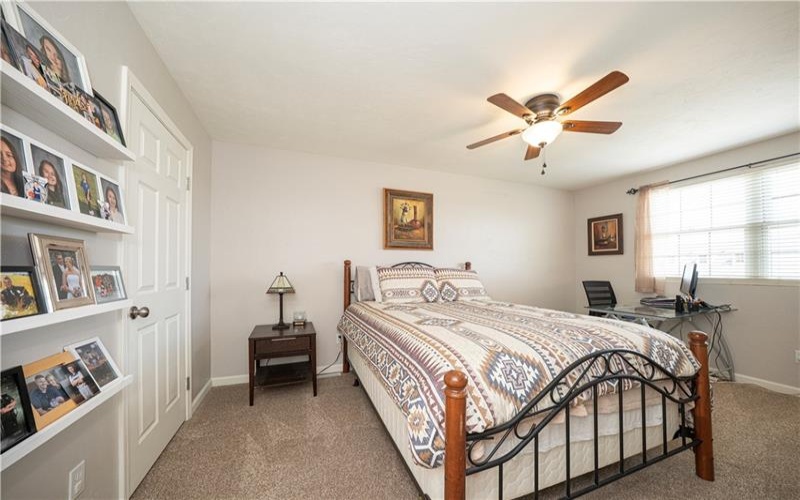 2000 St Andrews Ct, Jeannette, 15644, 2 Bedrooms Bedrooms, 8 Rooms Rooms,2.2 BathroomsBathrooms,Residential,For Sale,St Andrews Ct,1761421