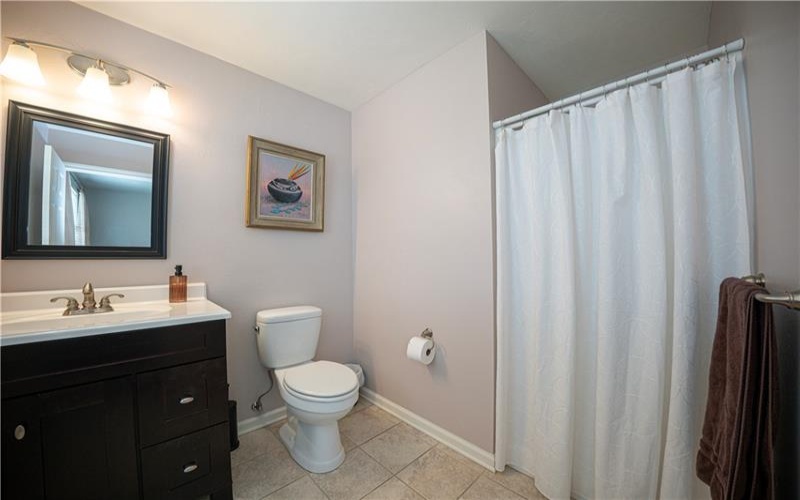 2000 St Andrews Ct, Jeannette, 15644, 2 Bedrooms Bedrooms, 8 Rooms Rooms,2.2 BathroomsBathrooms,Residential,For Sale,St Andrews Ct,1761421
