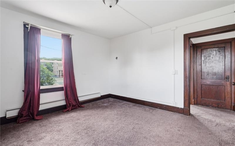 400 Spring St, Brownsville, 15417, 3 Bedrooms Bedrooms, 7 Rooms Rooms,1 BathroomBathrooms,Residential,For Sale,Spring St,1761780