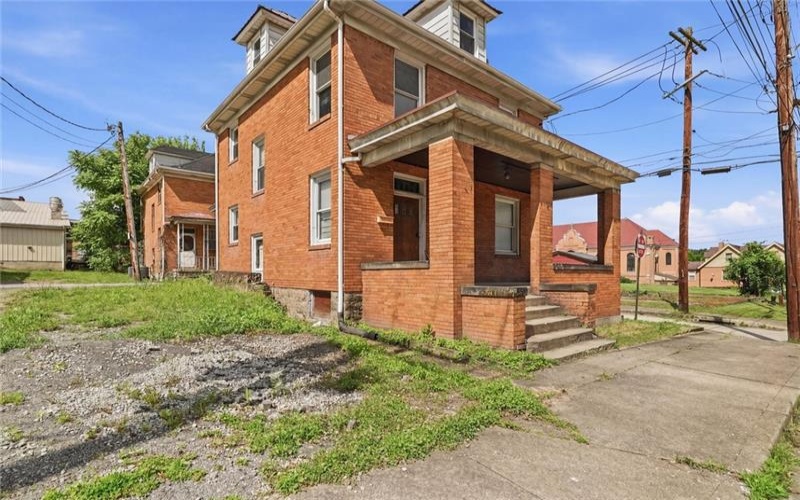 400 Spring St, Brownsville, 15417, 3 Bedrooms Bedrooms, 7 Rooms Rooms,1 BathroomBathrooms,Residential,For Sale,Spring St,1761780