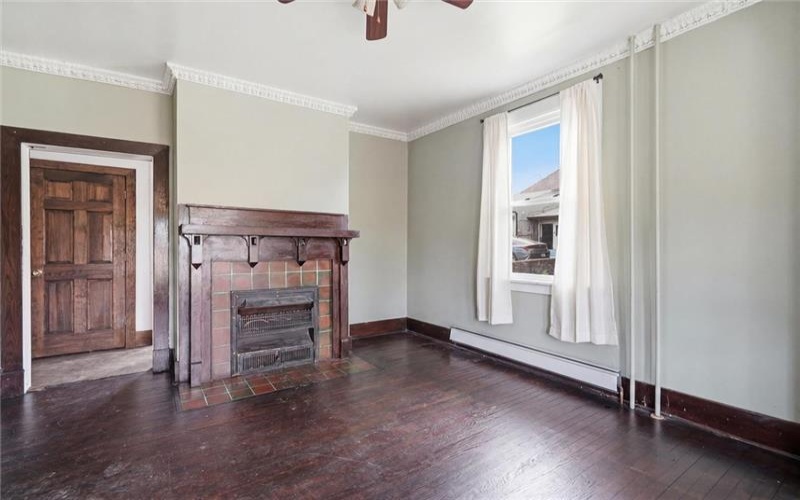 400 Spring St, Brownsville, 15417, 3 Bedrooms Bedrooms, 7 Rooms Rooms,1 BathroomBathrooms,Residential,For Sale,Spring St,1761780