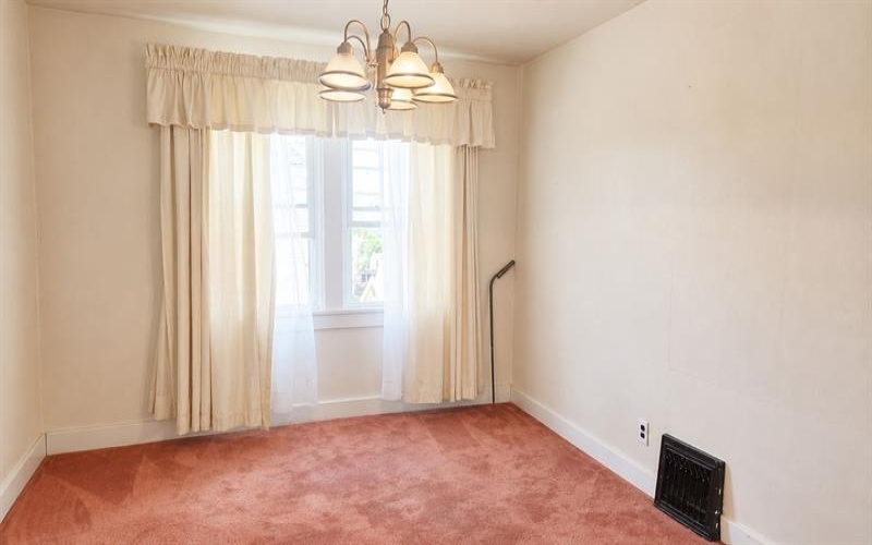 913 Hancock AVENUE, Vandergrift, 15690, 2 Bedrooms Bedrooms, 5 Rooms Rooms,1 BathroomBathrooms,Residential,For Sale,Hancock,1761990