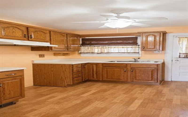 913 Hancock AVENUE, Vandergrift, 15690, 2 Bedrooms Bedrooms, 5 Rooms Rooms,1 BathroomBathrooms,Residential,For Sale,Hancock,1761990