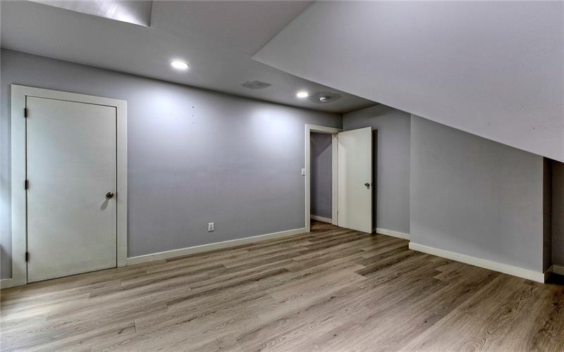 710-712 Stella Street, Jeannette, 15644, 8 Bedrooms Bedrooms, ,3.1 BathroomsBathrooms,Residential,For Sale,Stella Street,1762180