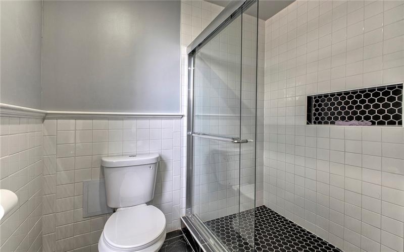 710-712 Stella Street, Jeannette, 15644, 8 Bedrooms Bedrooms, ,3.1 BathroomsBathrooms,Residential,For Sale,Stella Street,1762180