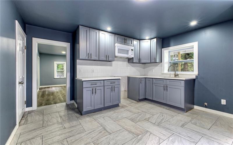 710-712 Stella Street, Jeannette, 15644, 8 Bedrooms Bedrooms, ,3.1 BathroomsBathrooms,Residential,For Sale,Stella Street,1762180