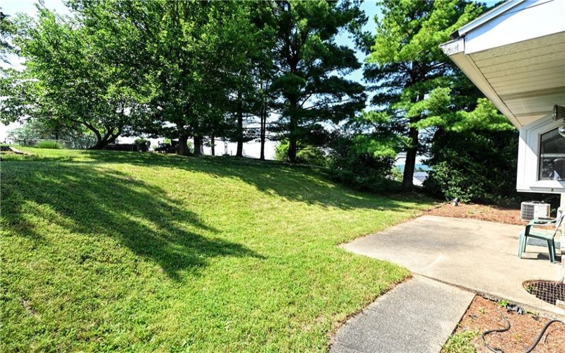 20 JEFFERSON DRIVE, Monessen, 15062, 3 Bedrooms Bedrooms, 8 Rooms Rooms,2 BathroomsBathrooms,Residential,For Sale,JEFFERSON DRIVE,1762243