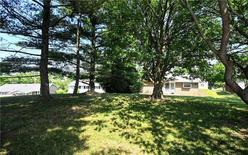 20 JEFFERSON DRIVE, Monessen, 15062, 3 Bedrooms Bedrooms, 8 Rooms Rooms,2 BathroomsBathrooms,Residential,For Sale,JEFFERSON DRIVE,1762243