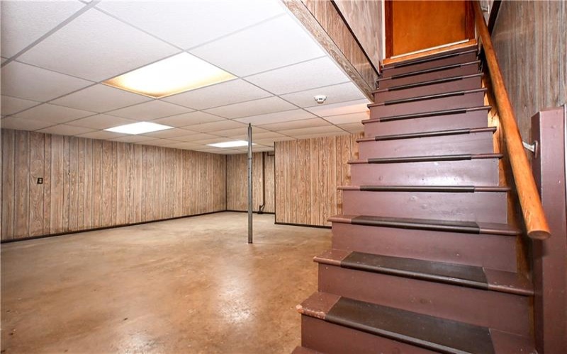 20 JEFFERSON DRIVE, Monessen, 15062, 3 Bedrooms Bedrooms, 8 Rooms Rooms,2 BathroomsBathrooms,Residential,For Sale,JEFFERSON DRIVE,1762243