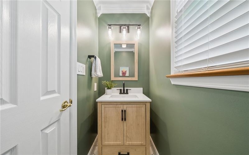 1115 Chaucer Dr, Greensburg, 15601, 4 Bedrooms Bedrooms, 11 Rooms Rooms,3.1 BathroomsBathrooms,Residential,For Sale,Chaucer Dr,1762475
