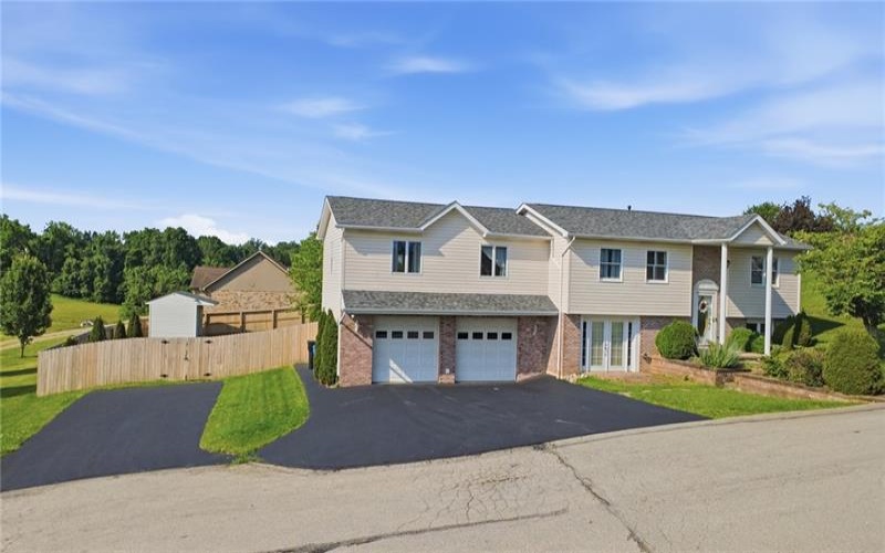 2464 Sunset Ave, North Huntingdon, 15642, 5 Bedrooms Bedrooms, 11 Rooms Rooms,2.1 BathroomsBathrooms,Residential,For Sale,Sunset Ave,1762501