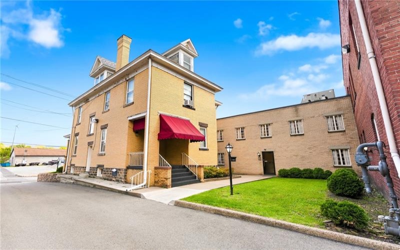 65 Gallatin Ave, Uniontown, 15401, ,Commercial-industrial-business,For Sale,Gallatin Ave,1762515