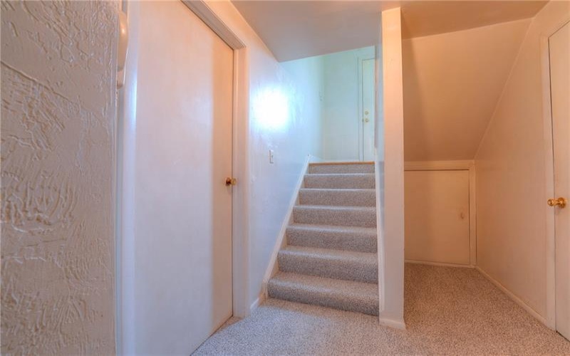 105 Mt. Pleasant Blvd., Irwin, 15642, 3 Bedrooms Bedrooms, 8 Rooms Rooms,1 BathroomBathrooms,Residential,For Sale,Mt. Pleasant Blvd.,1762549