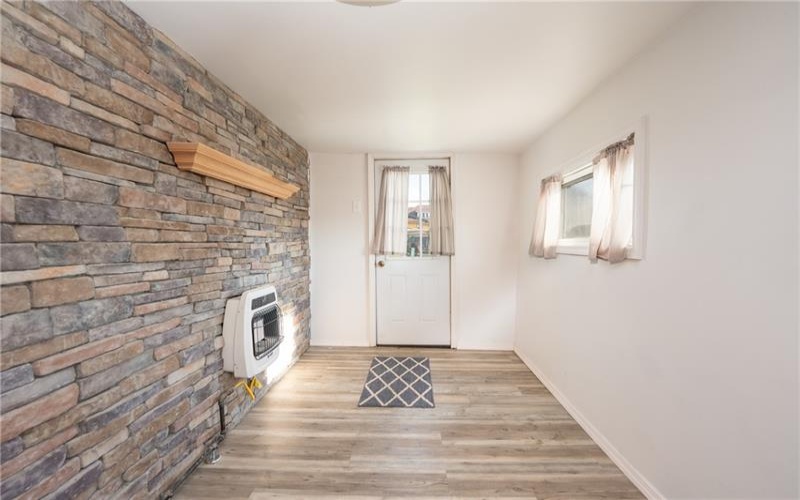 11 School St, Scottdale, 15683, 3 Bedrooms Bedrooms, ,2 BathroomsBathrooms,Residential,For Sale,School St,1762592