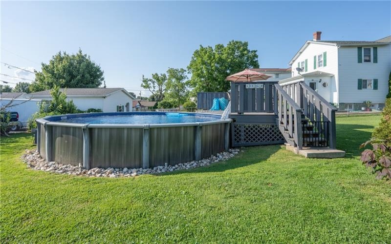 11 School St, Scottdale, 15683, 3 Bedrooms Bedrooms, ,2 BathroomsBathrooms,Residential,For Sale,School St,1762592