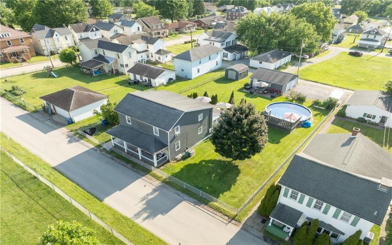 11 School St, Scottdale, 15683, 3 Bedrooms Bedrooms, ,2 BathroomsBathrooms,Residential,For Sale,School St,1762592