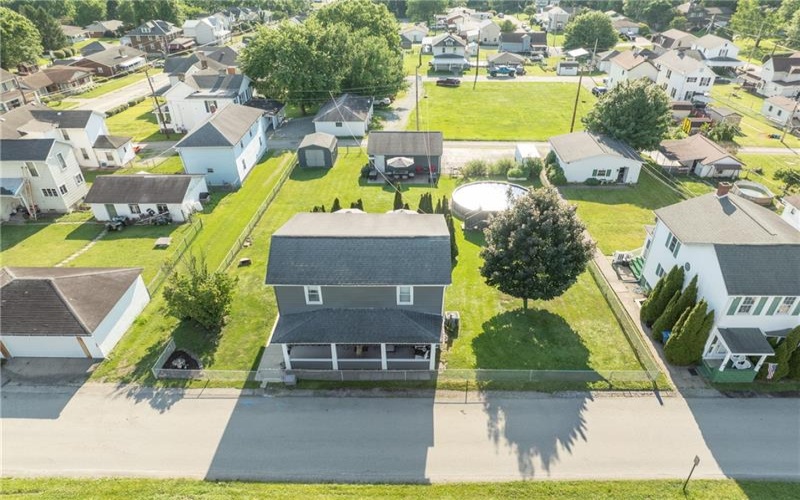 11 School St, Scottdale, 15683, 3 Bedrooms Bedrooms, ,2 BathroomsBathrooms,Residential,For Sale,School St,1762592