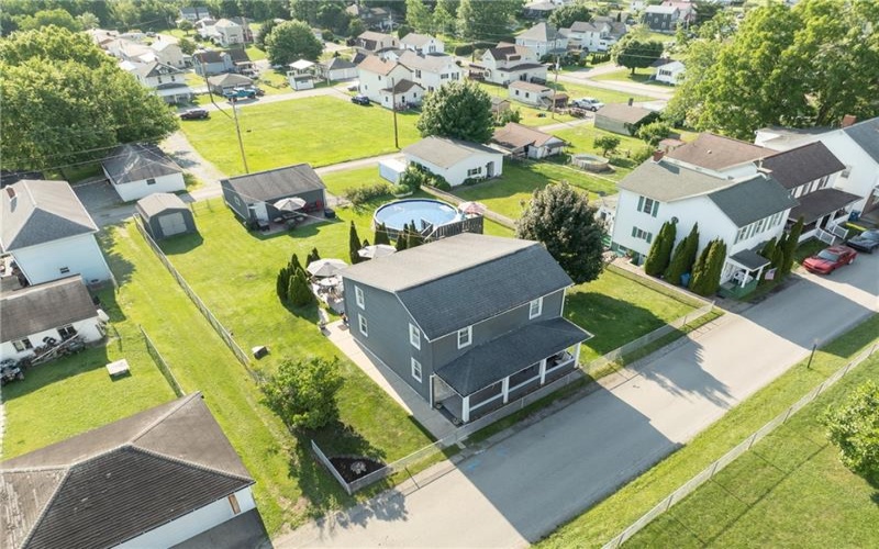 11 School St, Scottdale, 15683, 3 Bedrooms Bedrooms, ,2 BathroomsBathrooms,Residential,For Sale,School St,1762592