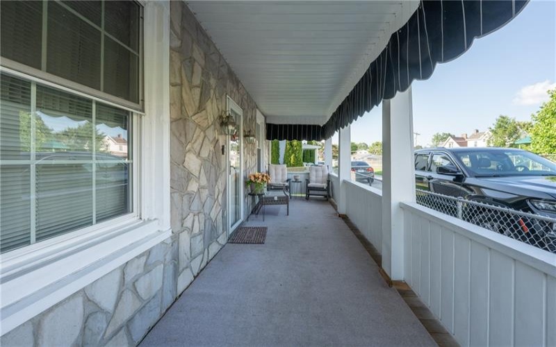 11 School St, Scottdale, 15683, 3 Bedrooms Bedrooms, ,2 BathroomsBathrooms,Residential,For Sale,School St,1762592
