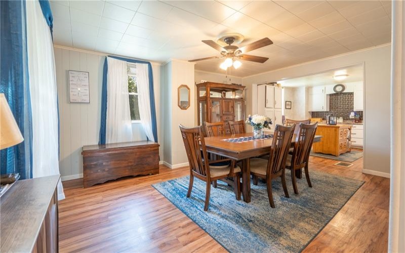 11 School St, Scottdale, 15683, 3 Bedrooms Bedrooms, ,2 BathroomsBathrooms,Residential,For Sale,School St,1762592