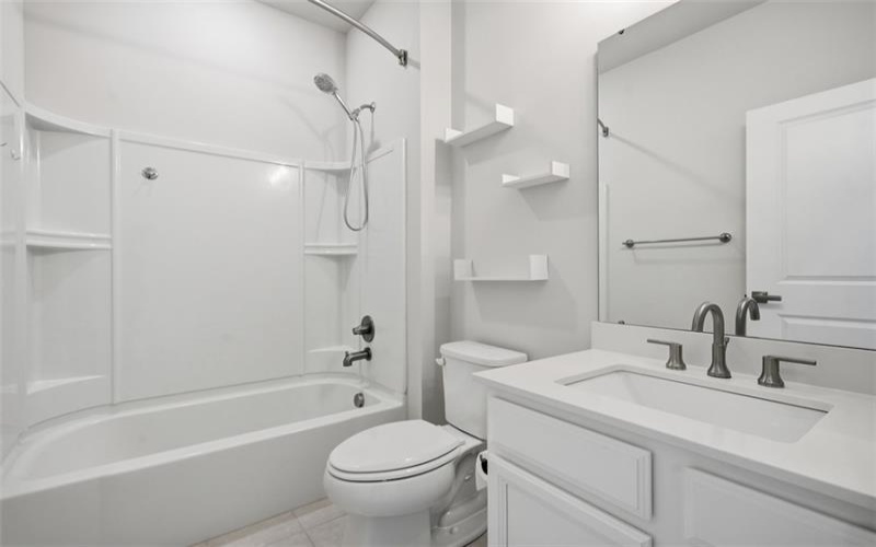 600 Spruce Lane, Canonsburg, 15317, 3 Bedrooms Bedrooms, ,2.2 BathroomsBathrooms,Residential,For Sale,Spruce Lane,1762600