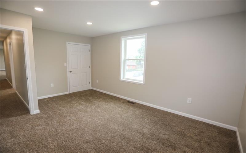 1172 Fifth Street, Westmoreland City, 15692, 3 Bedrooms Bedrooms, 7 Rooms Rooms,2 BathroomsBathrooms,Residential,For Sale,Fifth Street,1762612