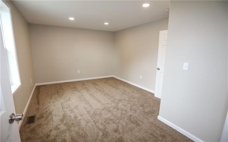 1172 Fifth Street, Westmoreland City, 15692, 3 Bedrooms Bedrooms, 7 Rooms Rooms,2 BathroomsBathrooms,Residential,For Sale,Fifth Street,1762612