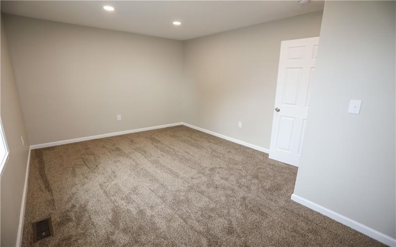1172 Fifth Street, Westmoreland City, 15692, 3 Bedrooms Bedrooms, 7 Rooms Rooms,2 BathroomsBathrooms,Residential,For Sale,Fifth Street,1762612