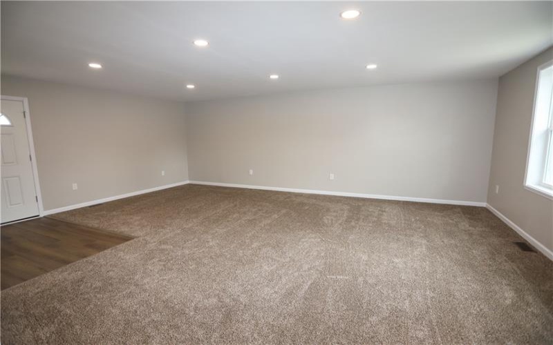 1172 Fifth Street, Westmoreland City, 15692, 3 Bedrooms Bedrooms, 7 Rooms Rooms,2 BathroomsBathrooms,Residential,For Sale,Fifth Street,1762612