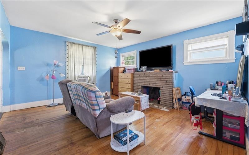91 Lyman Ave, Washington, 15301, 3 Bedrooms Bedrooms, 9 Rooms Rooms,1.1 BathroomsBathrooms,Residential,For Sale,Lyman Ave,1762624