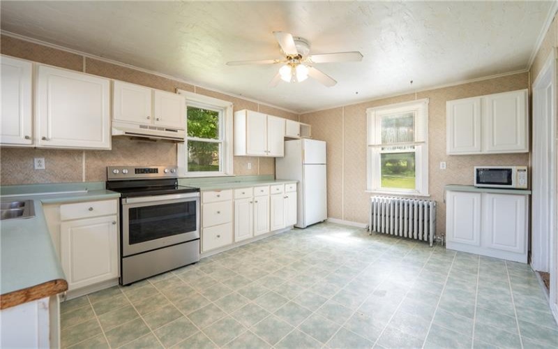 321 Keeling Ave, Derry, 15627, 2 Bedrooms Bedrooms, ,Residential,For Sale,Keeling Ave,1762689