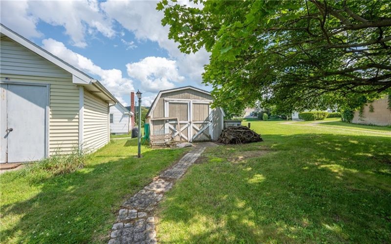 321 Keeling Ave, Derry, 15627, 2 Bedrooms Bedrooms, ,Residential,For Sale,Keeling Ave,1762689