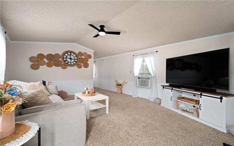 146 Wencliff lane, Jeanette, 15644, 2 Bedrooms Bedrooms, ,1 BathroomBathrooms,Residential,For Sale,Wencliff lane,1762712