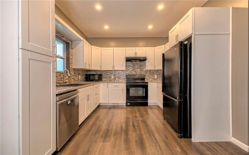 518 Joffre Bulger Road, Joffre, 15053, 4 Bedrooms Bedrooms, 8 Rooms Rooms,2.1 BathroomsBathrooms,Residential,For Sale,Joffre Bulger Road,1762713