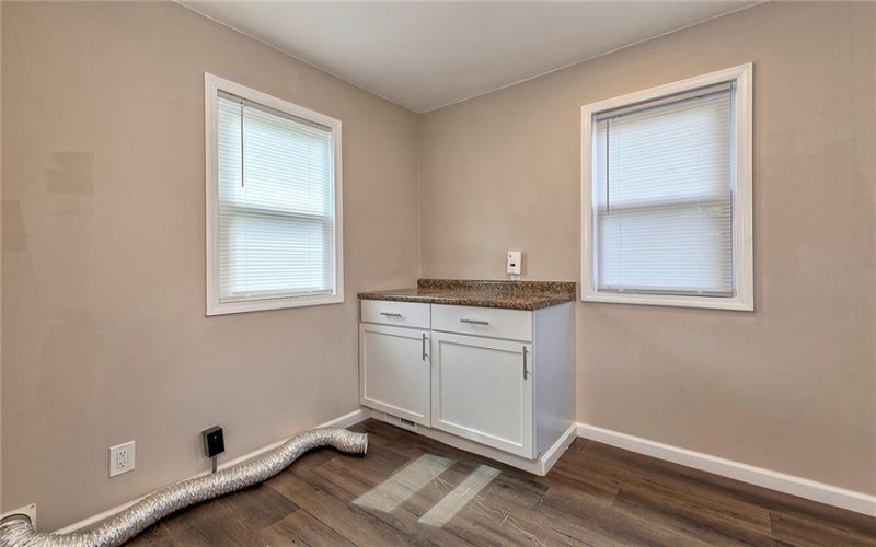 518 Joffre Bulger Road, Joffre, 15053, 4 Bedrooms Bedrooms, 8 Rooms Rooms,2.1 BathroomsBathrooms,Residential,For Sale,Joffre Bulger Road,1762713