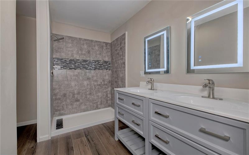 518 Joffre Bulger Road, Joffre, 15053, 4 Bedrooms Bedrooms, 8 Rooms Rooms,2.1 BathroomsBathrooms,Residential,For Sale,Joffre Bulger Road,1762713