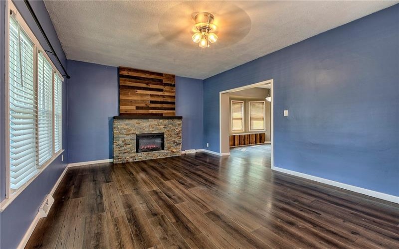 518 Joffre Bulger Road, Joffre, 15053, 4 Bedrooms Bedrooms, 8 Rooms Rooms,2.1 BathroomsBathrooms,Residential,For Sale,Joffre Bulger Road,1762713