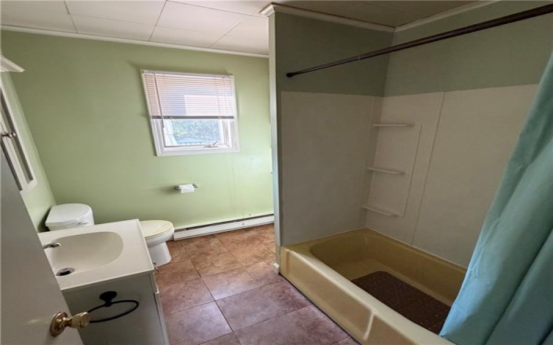107 James St, Leechburg, 15656, 1 Bedroom Bedrooms, ,1 BathroomBathrooms,Residential,For Sale,James St,1762738