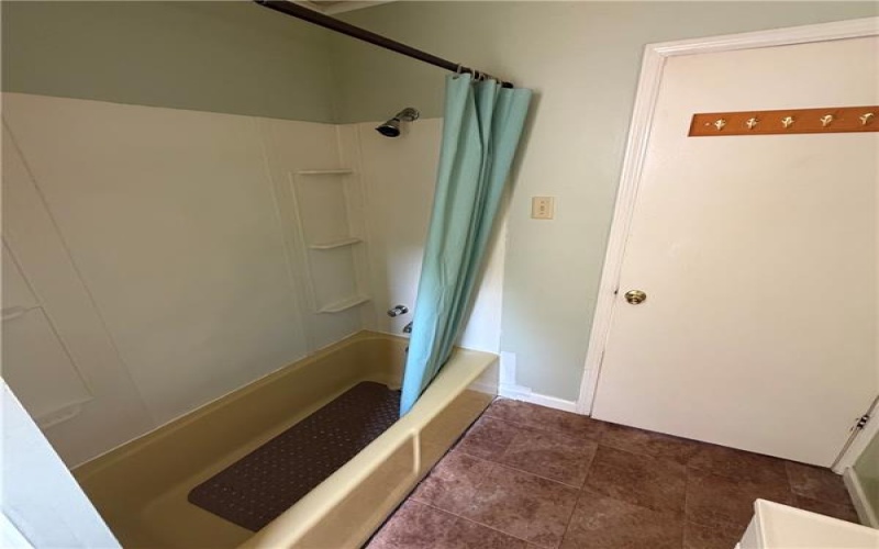 107 James St, Leechburg, 15656, 1 Bedroom Bedrooms, ,1 BathroomBathrooms,Residential,For Sale,James St,1762738