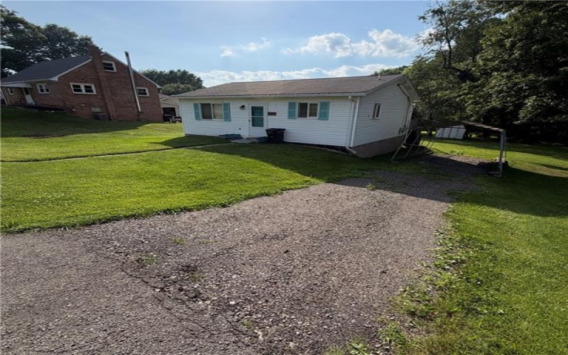 107 James St, Leechburg, 15656, 1 Bedroom Bedrooms, ,1 BathroomBathrooms,Residential,For Sale,James St,1762738