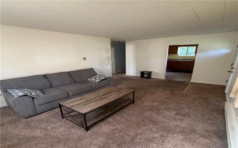 107 James St, Leechburg, 15656, 1 Bedroom Bedrooms, ,1 BathroomBathrooms,Residential,For Sale,James St,1762738